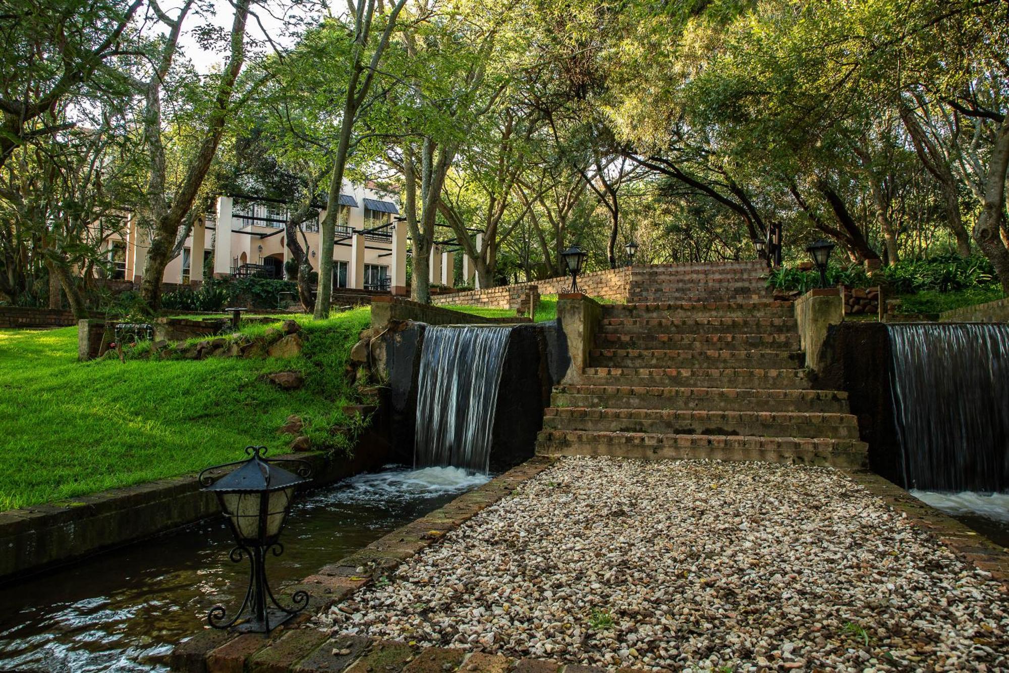 Valley Of The Rainbow Fly Fishing Estate Dullstroom Eksteriør billede
